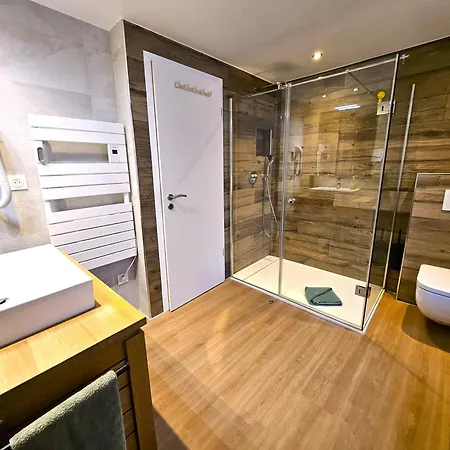 Magnifique T2-chez François Et Kamila - Centre Historique- Parking Privé 50m De L'appartement- Balcon Avec Vue